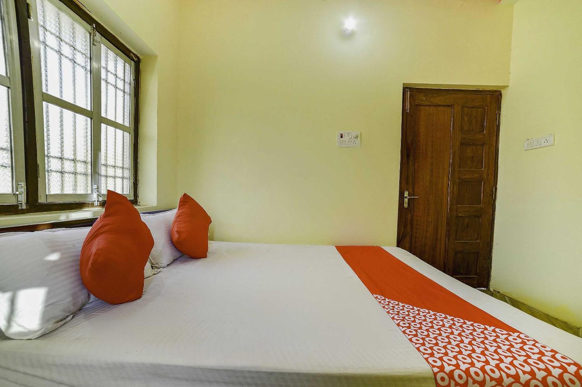 Oyo Flagship Ashoka Guest House Bihta المظهر الخارجي الصورة